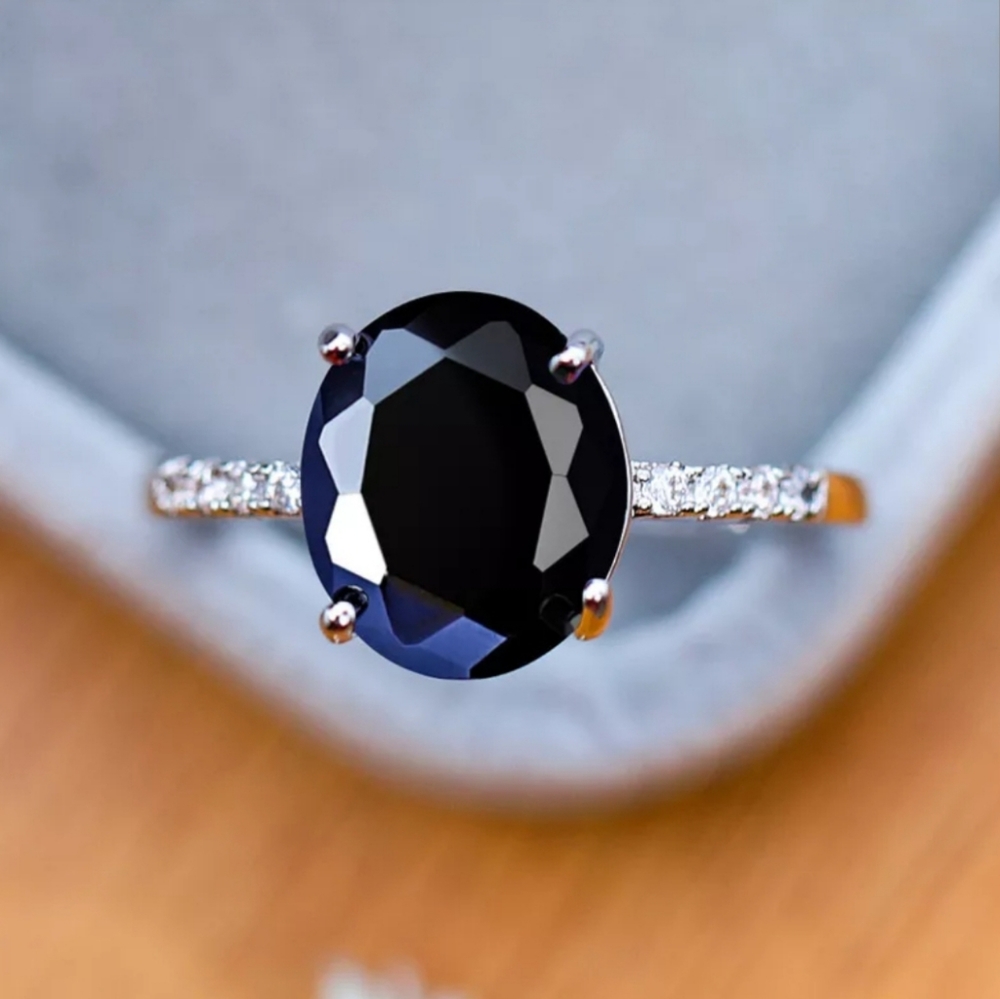 Beautiful blue vintage love oval Zircon ring - Picture 4 of 6